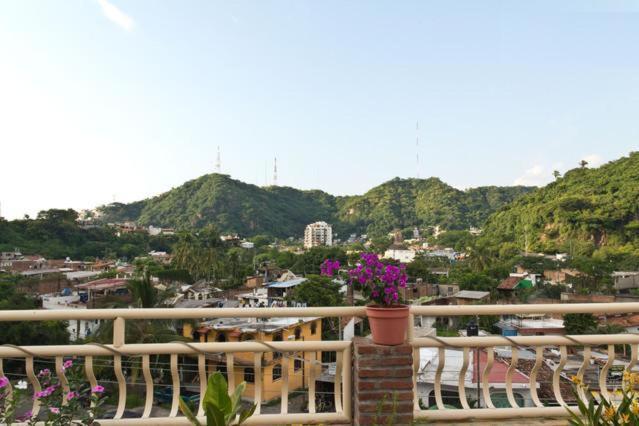 Oasis Hostel Puerto Vallarta Buitenkant foto